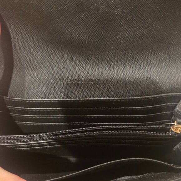 Michael Kors Wallet - Picture 1 of 2